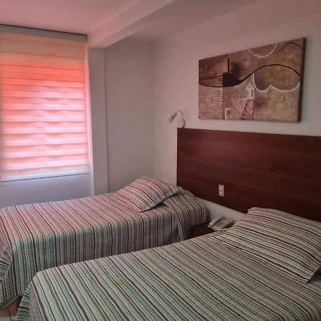 Hotel Plaza Colon Арика Екстериор снимка